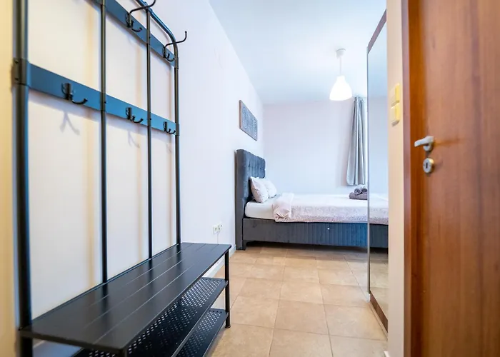 Lovely Apartment In Studentski Grad